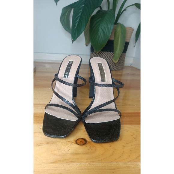 BILLINI Yanna Black Snakeskin Mules NEW *Size US 5* - Picture 4 of 6